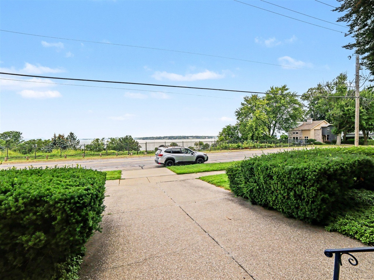 4th image of 1249 Lakeshore Dr #315, Muskegon, MI 49441 | MLS# 70548765