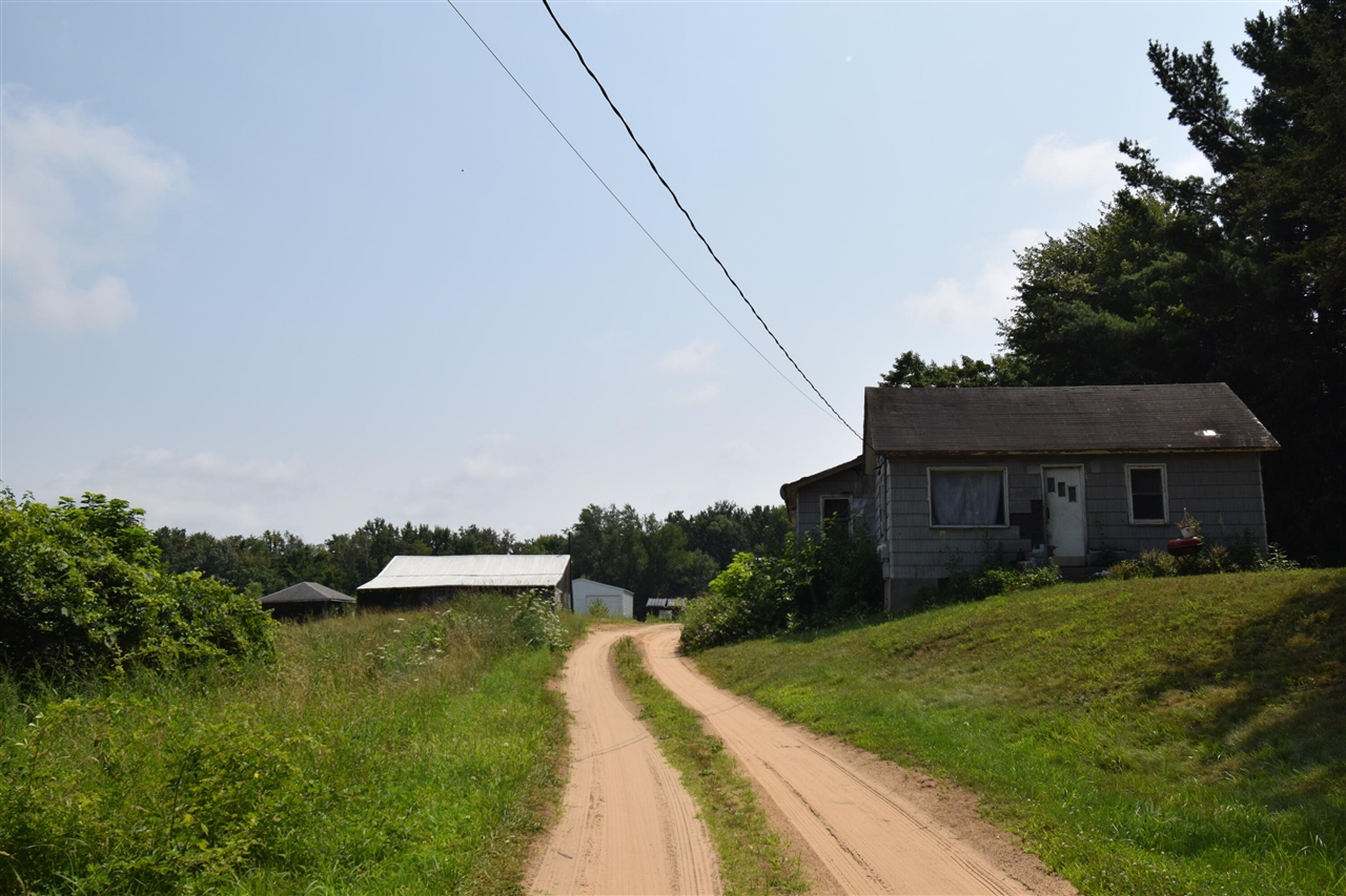 2nd image of 68963 40th Ave, Covert, MI 49043 | MLS# 70548767