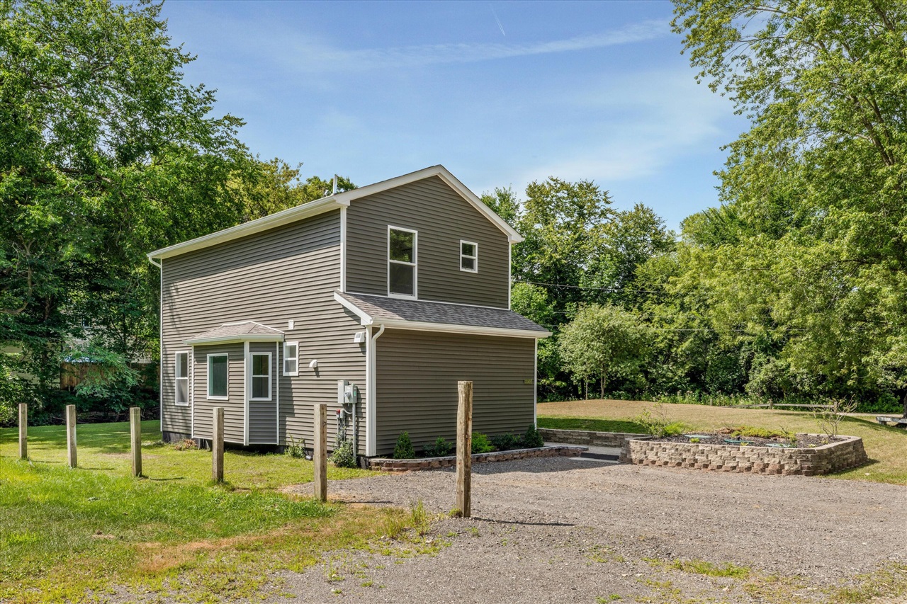 1st image of 9755 Portage Trl, White Lake, MI 48386 | MLS# 70548793