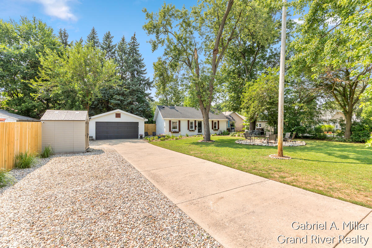 4th image of 2309 Dalton Ave, Wyoming, MI 49519 | MLS# 70548795