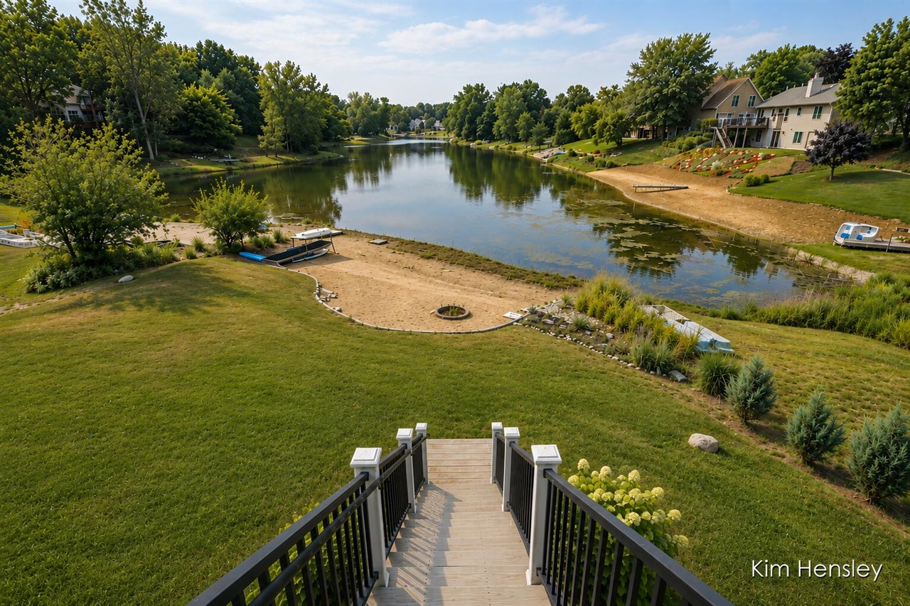 4th image of 7455 Decosta Dr, Rockford, MI 49341 | MLS# 70548838