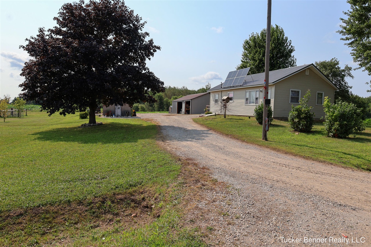 2nd image of 11309 Brickyard Rd, Holton, MI 49425 | MLS# 70548848