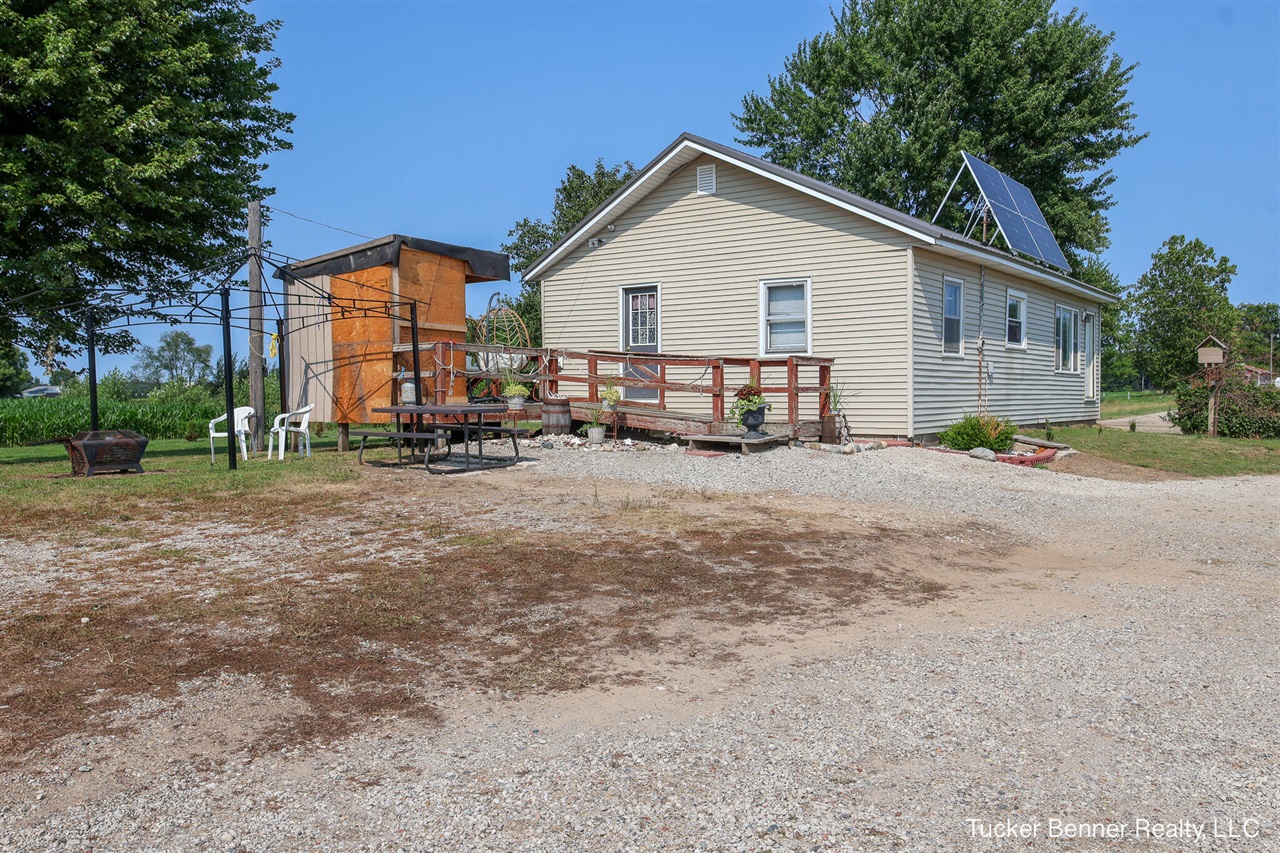 5th image of 11309 Brickyard Rd, Holton, MI 49425 | MLS# 70548848