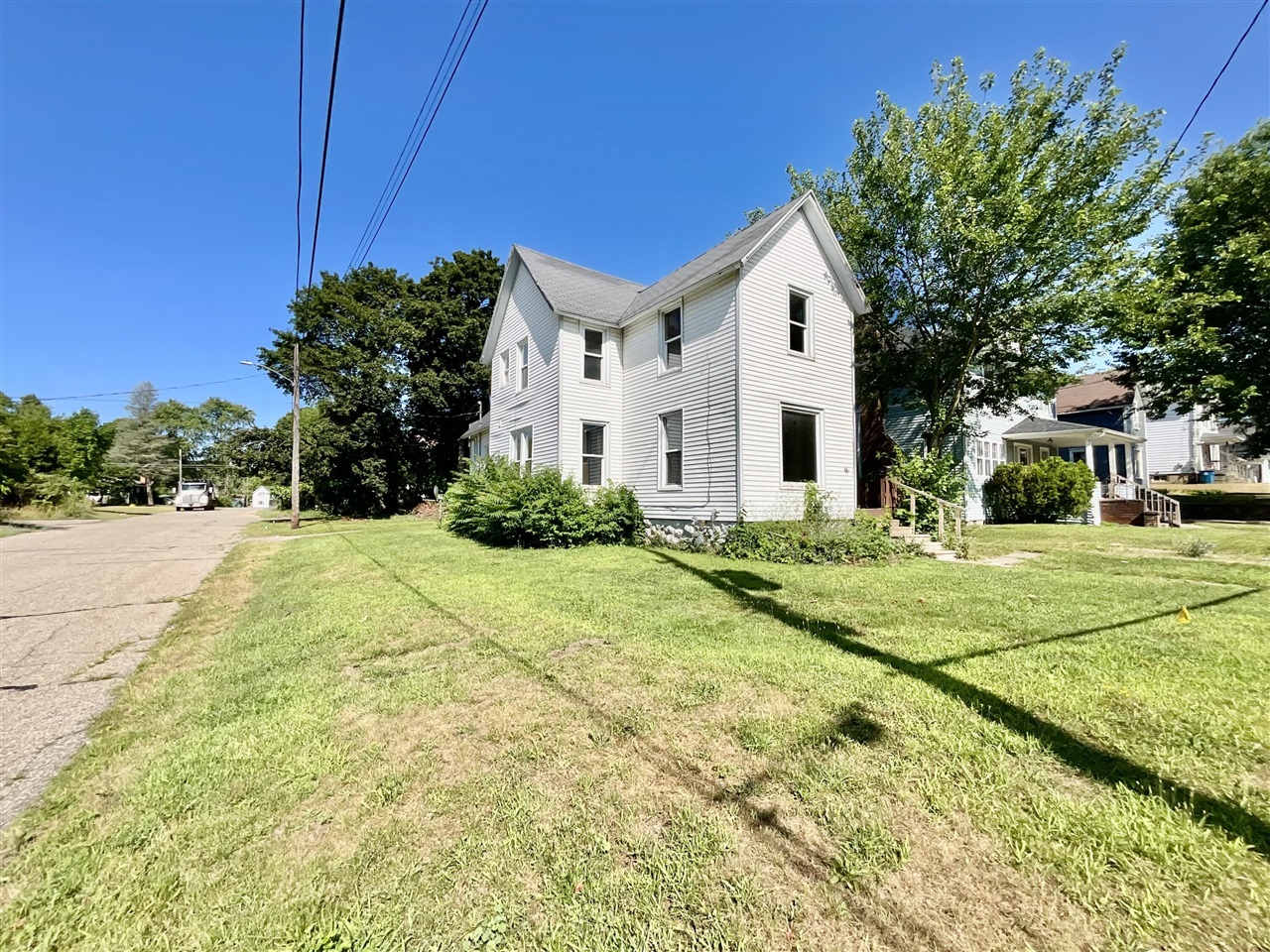 1st image of 46 Byron St, Battle Creek, MI 49017 | MLS# 70548866