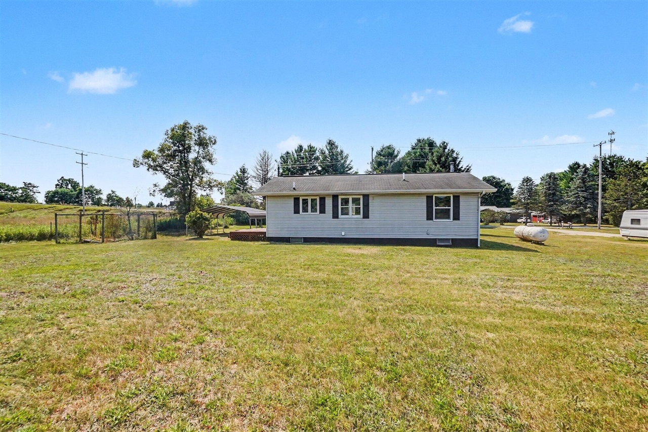 Photo 2 of Single family home for sale at 6918 S Saddler Rd, Chase, MI 49623 | MLS# 70548887 | Listing updated on 2026-09-28