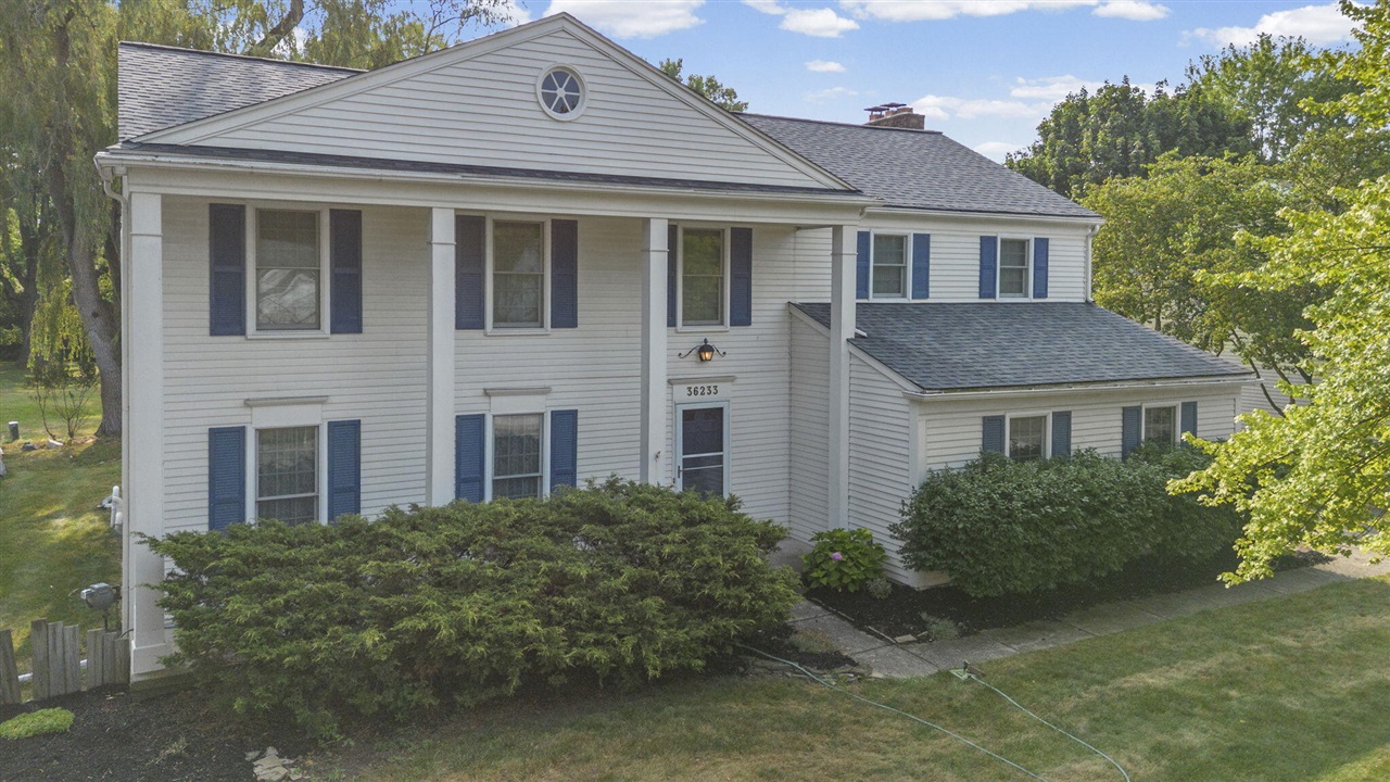 1st image of 36233 Fredericksburg Rd, Farmington Hills, MI 48331 | MLS# 70548892