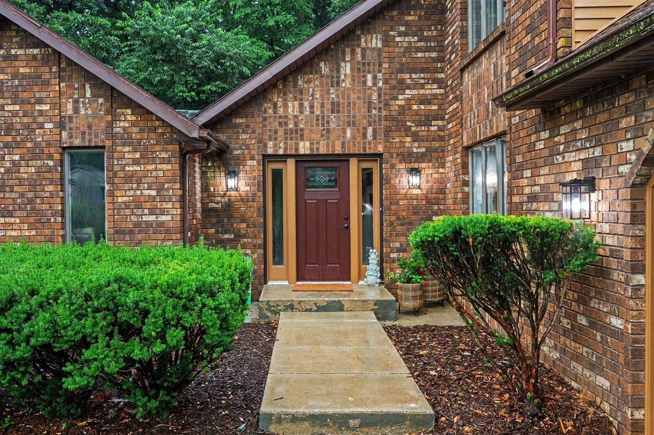 2nd image of 2161 Wild Cherry Ln, Kalamazoo, MI 49009 | MLS# 70548903