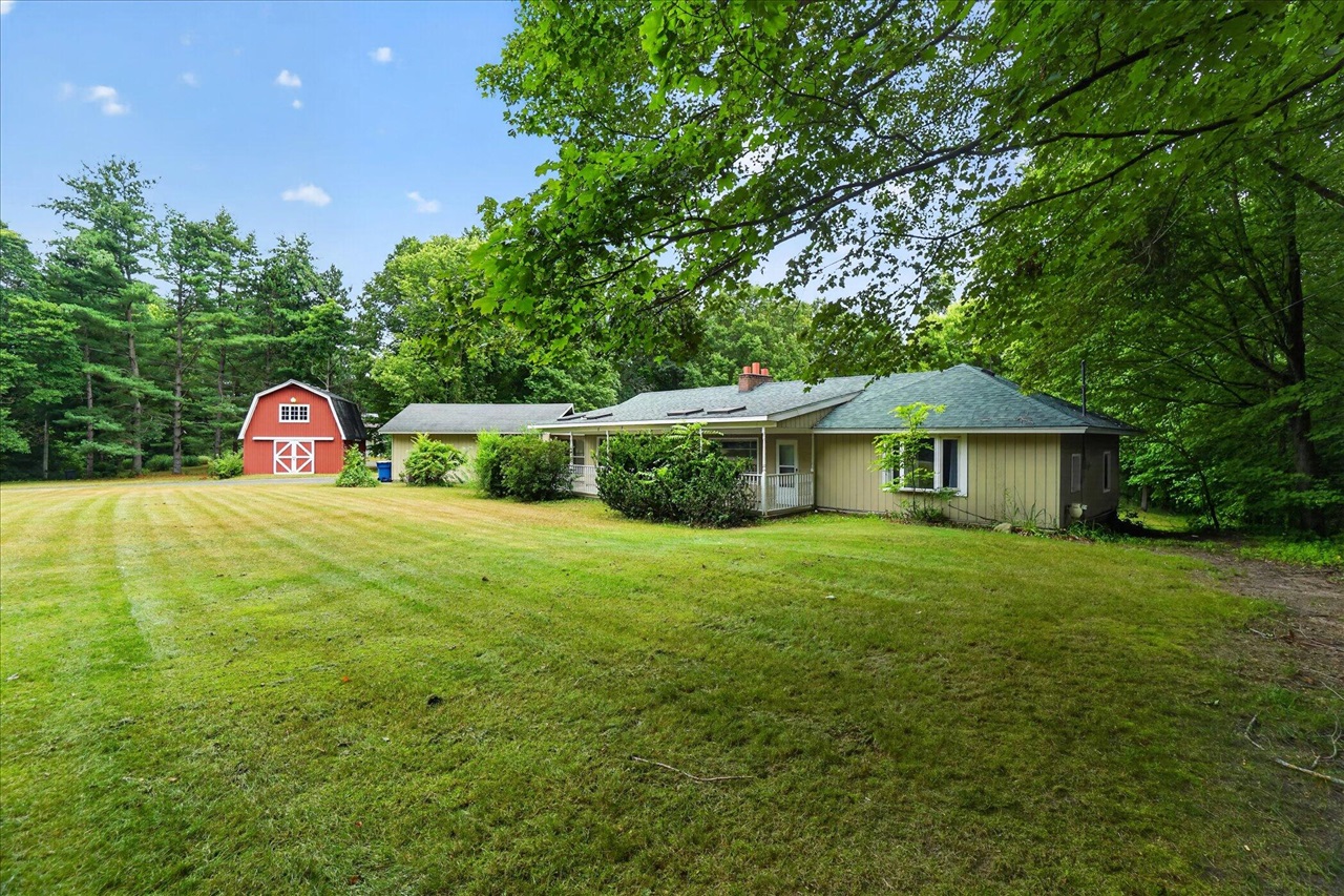 5th image of 10290 N 16Th St, Plainwell, MI 49080 | MLS# 70548914
