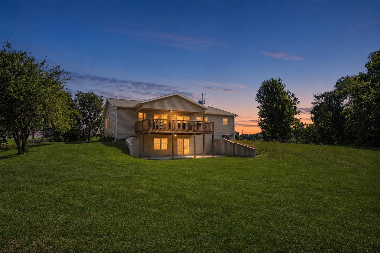 1st image of 11159 Gravel Ridge Rd, Lakeview, MI 48850 | MLS# 70548936