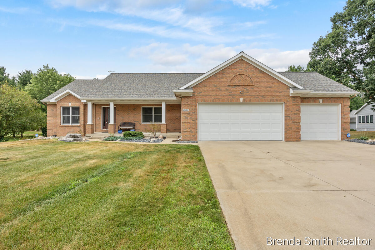 2nd image of 12189 White Pine Dr, Allendale, MI 49401 | MLS# 70548964