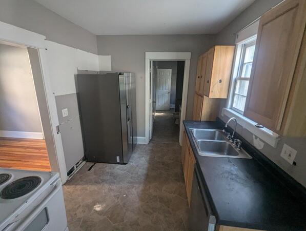 4th image of 223 Woodlawn Ave, Lansing, MI 48910 | MLS# 70548973