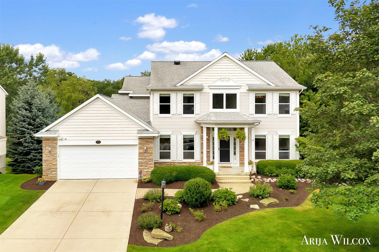 2nd image of 926 Dogwood Meadows Dr #45, Ada, MI 49301 | MLS# 70548989