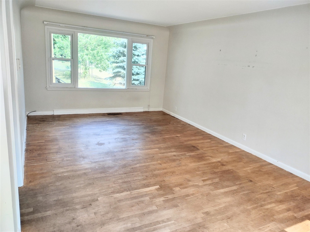 3rd image of 14956 160Th Ave, Grand Haven, MI 49417 | MLS# 70549052