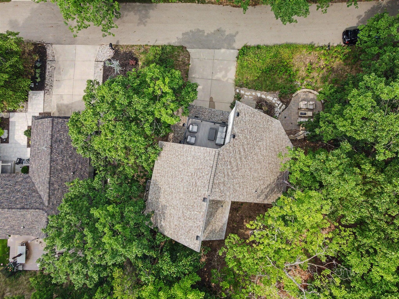 50th image of 18882 Piney Point Dr, Spring Lake, MI 49456 | MLS# 70549053