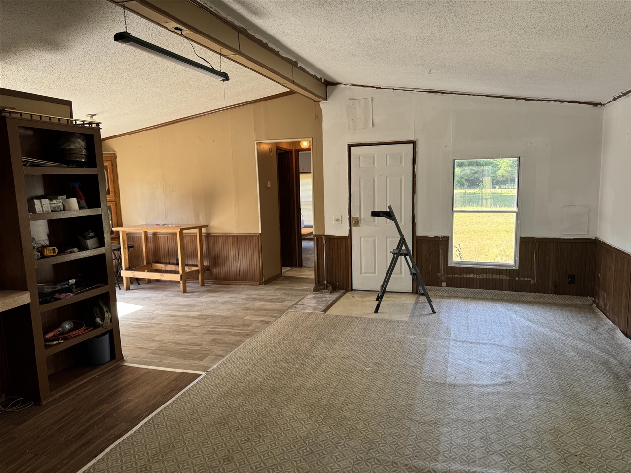 5th image of 9381 Jones Rd, Howard City, MI 49329 | MLS# 70549073