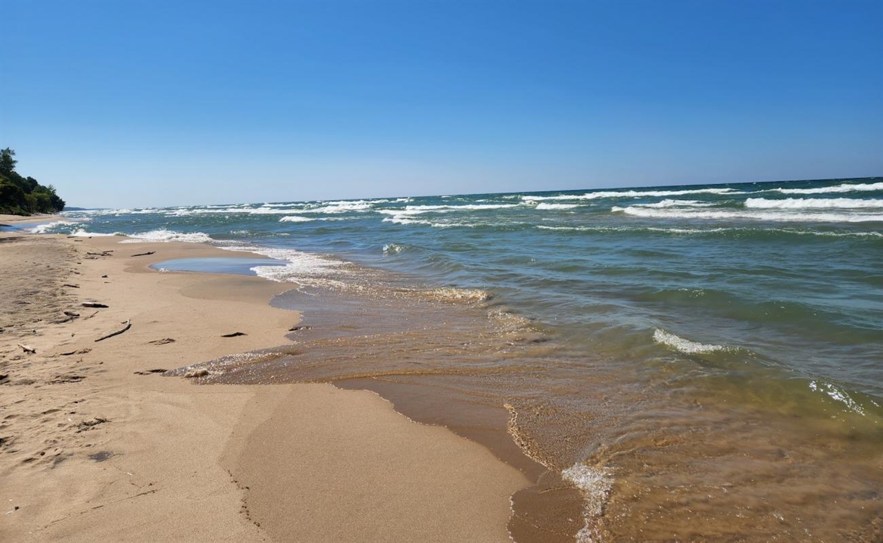 59th image of 11940 Lakeshore Ave, Grand Haven, MI 49417 | MLS# 70549076