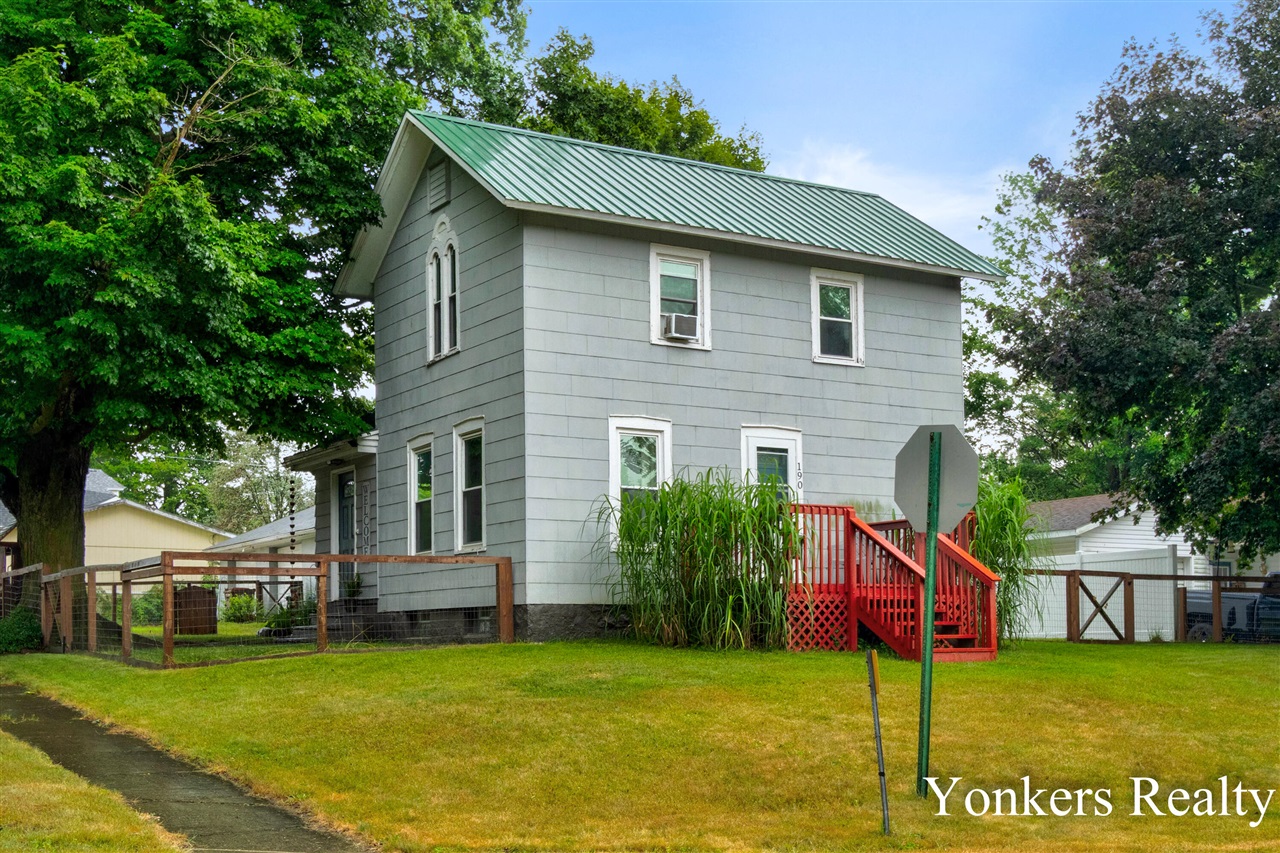 1st image of 190 Race St, Freeport, MI 49325 | MLS# 70549078