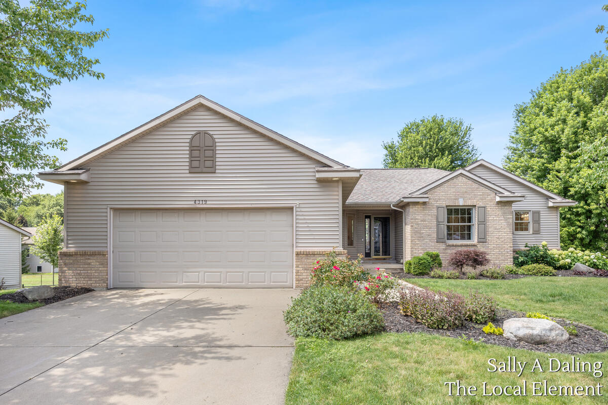 1st image of 4319 Del Mar Dr, Grandville, MI 49418 | MLS# 70549079