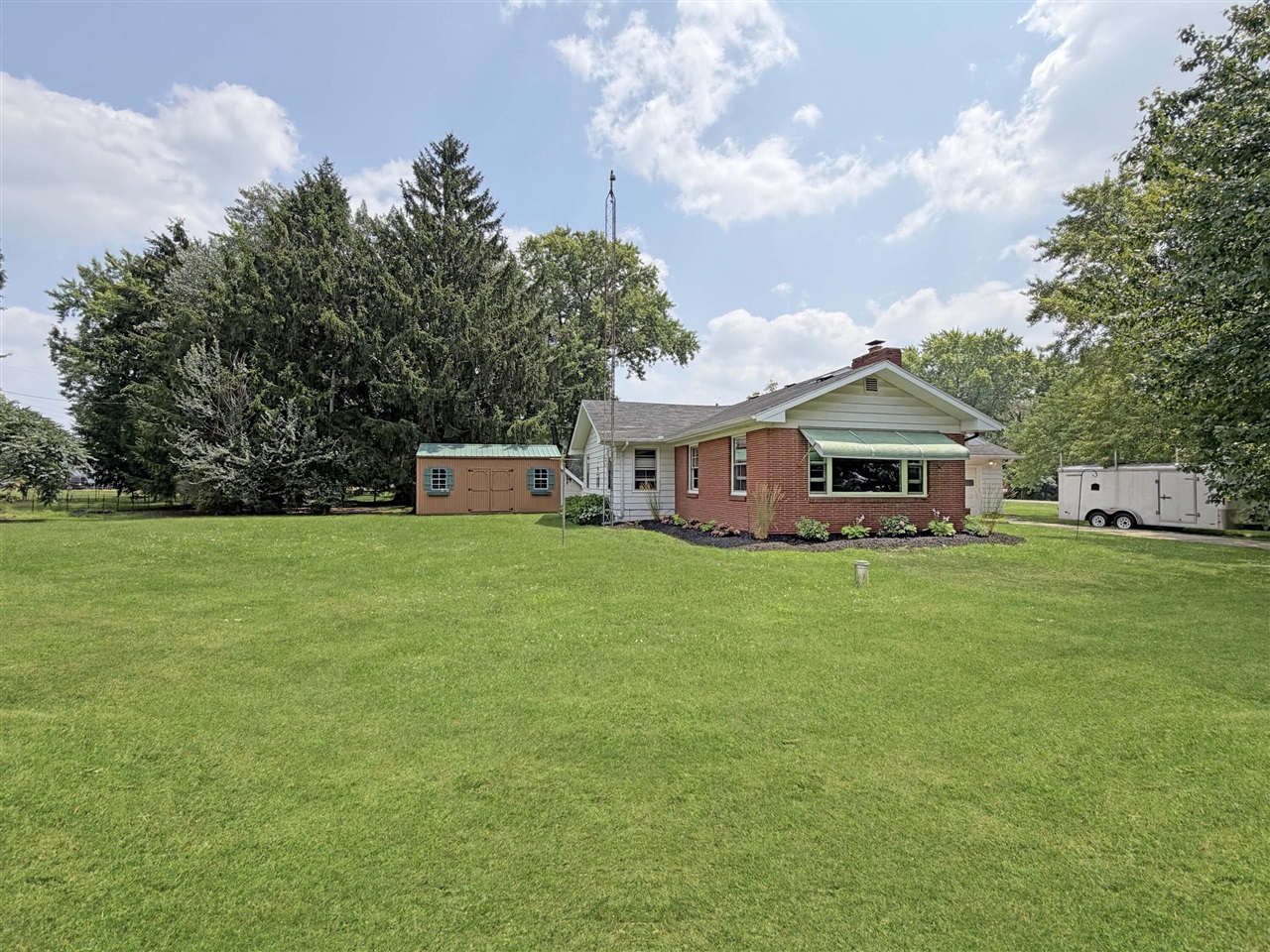 12th image of 1615 Roger Ave, Benton Harbor, MI 49022 | MLS# 70549092