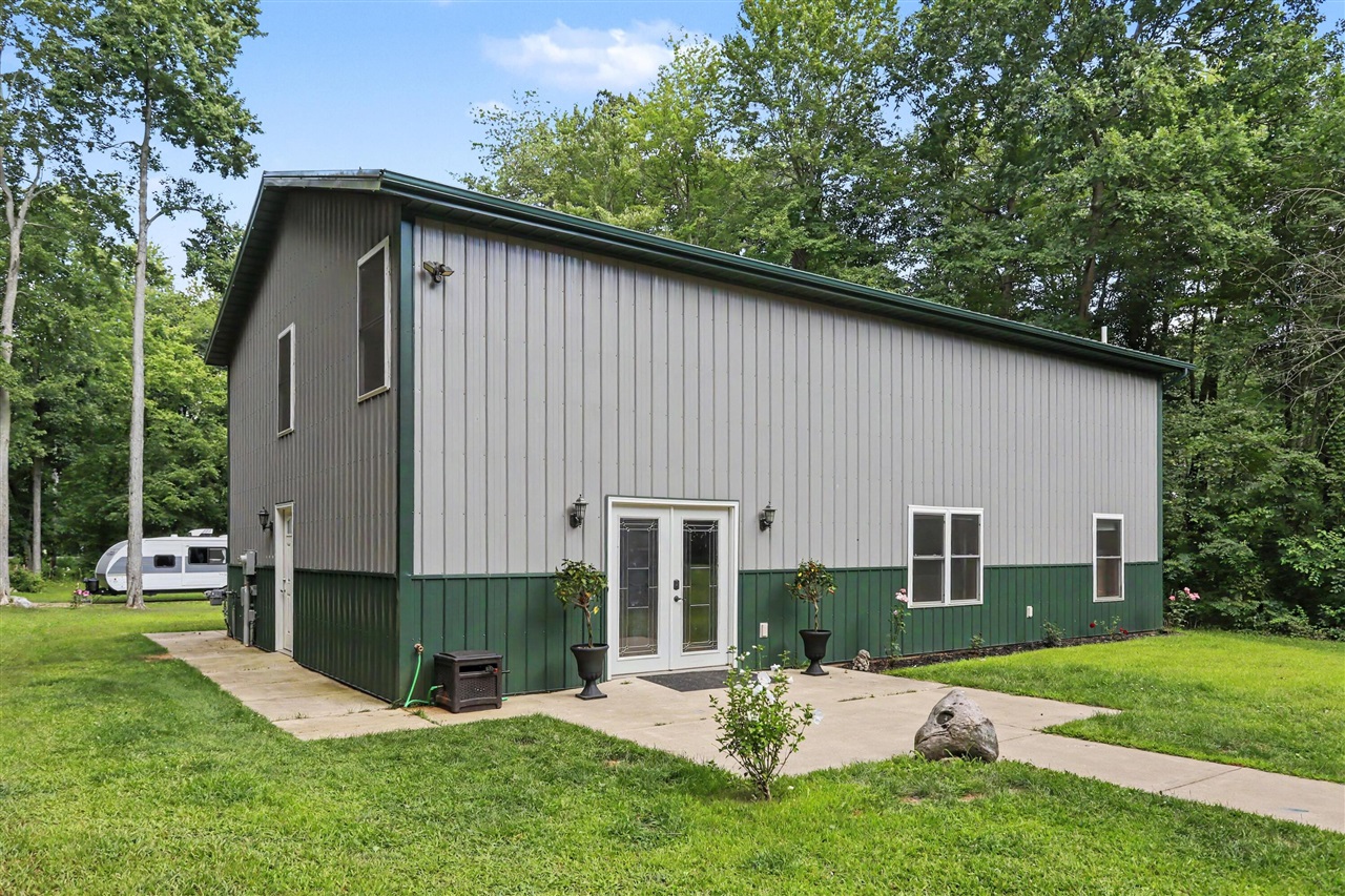 3rd image of 1280 Athens Rd, Athens, MI 49011 | MLS# 70549093