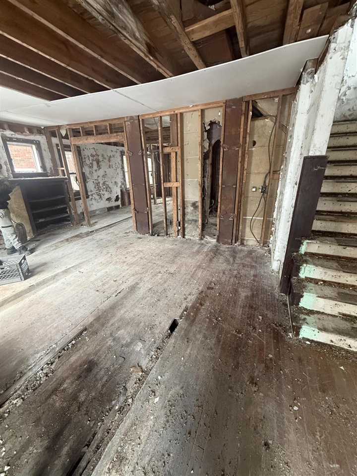 5th image of 16560 Ward Ave, Detroit, MI 48235 | MLS# 70549096