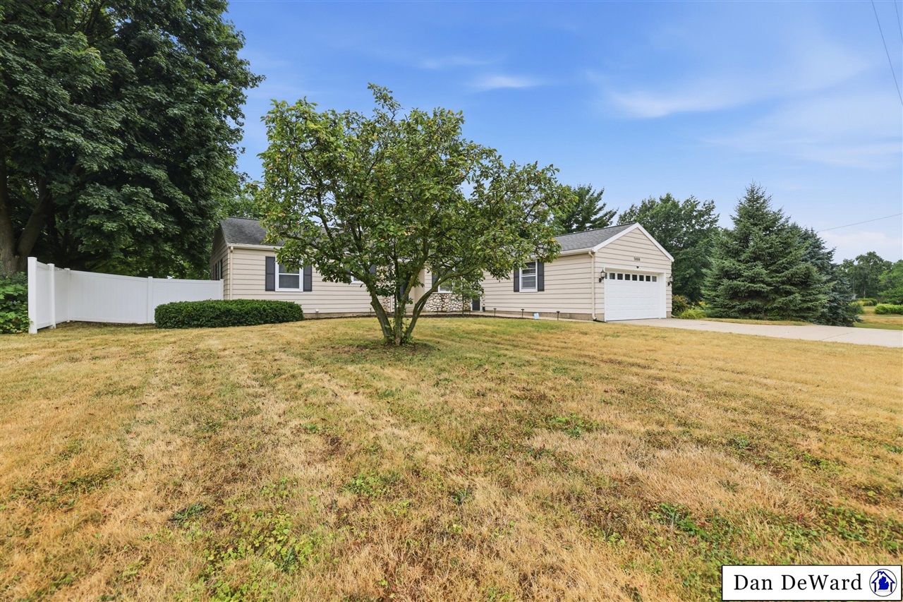 47th image of 2888 4 Mile Rd, Grand Rapids, MI 49544 | MLS# 70549126