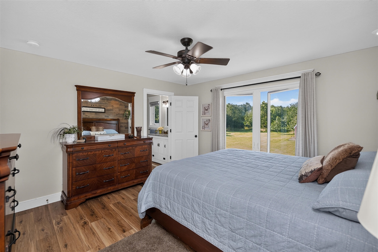 3rd image of 48989 92Nd Ave, Decatur, MI 49045 | MLS# 70549133