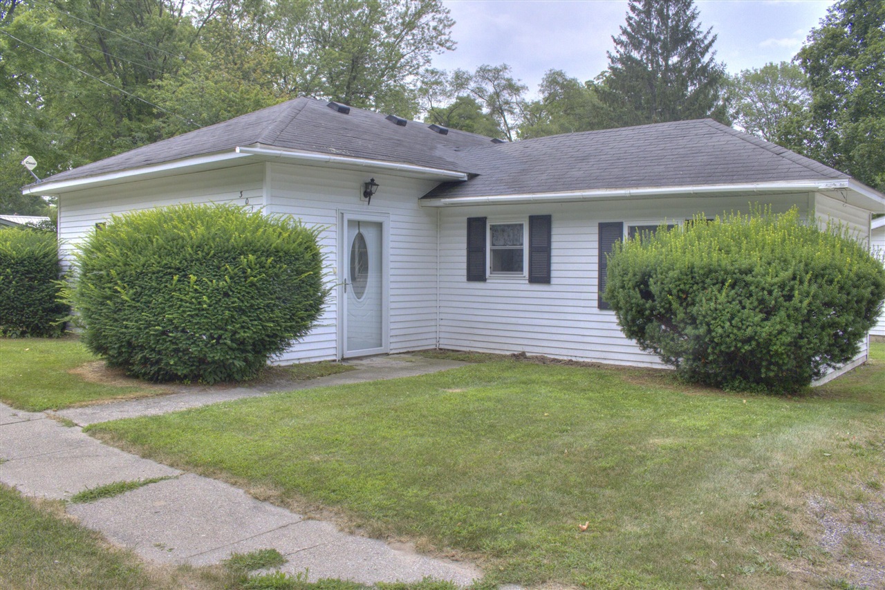 1st image of 301 N New St, Stanton, MI 48888 | MLS# 70549136
