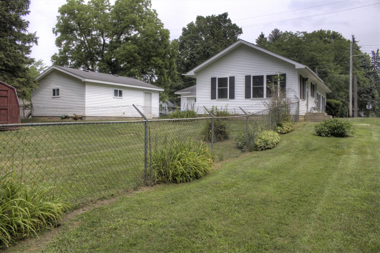 2nd image of 301 N New St, Stanton, MI 48888 | MLS# 70549136