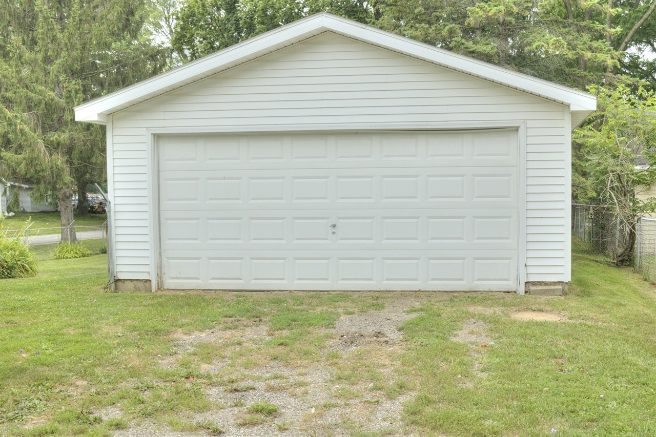 3rd image of 301 N New St, Stanton, MI 48888 | MLS# 70549136