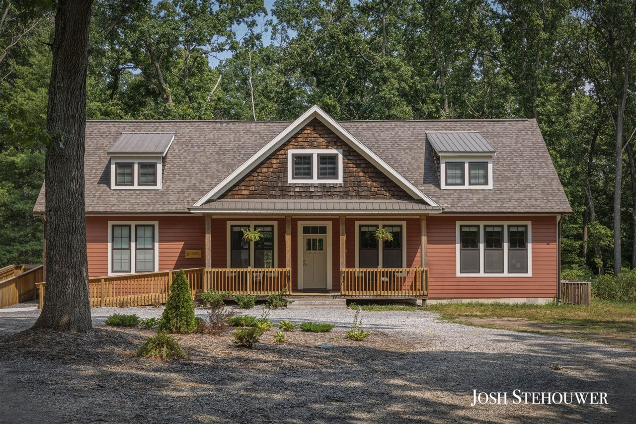 3rd image of 914 S Hilton Park Rd, Muskegon, MI 49442 | MLS# 70549165