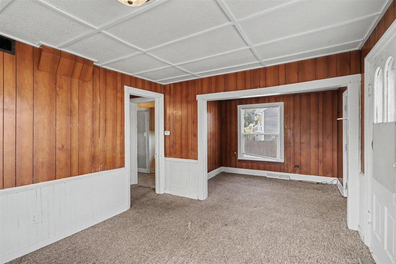 5th image of 307 N Walnut St, Bangor, MI 49013 | MLS# 70549220