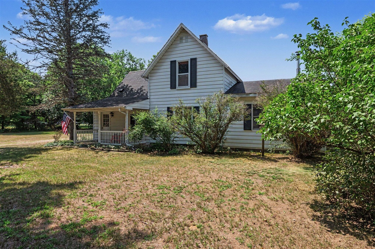 1st image of 1744 Lincoln Rd, Allegan, MI 49010 | MLS# 70549222