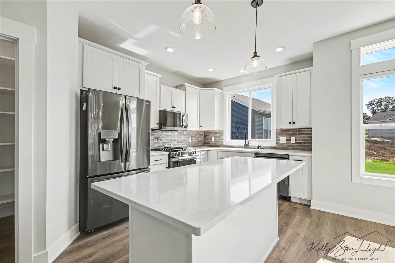 Listing Photo 4 - Condo for sale in building located at 5441 Albright Ave, Grandville, MI 49418