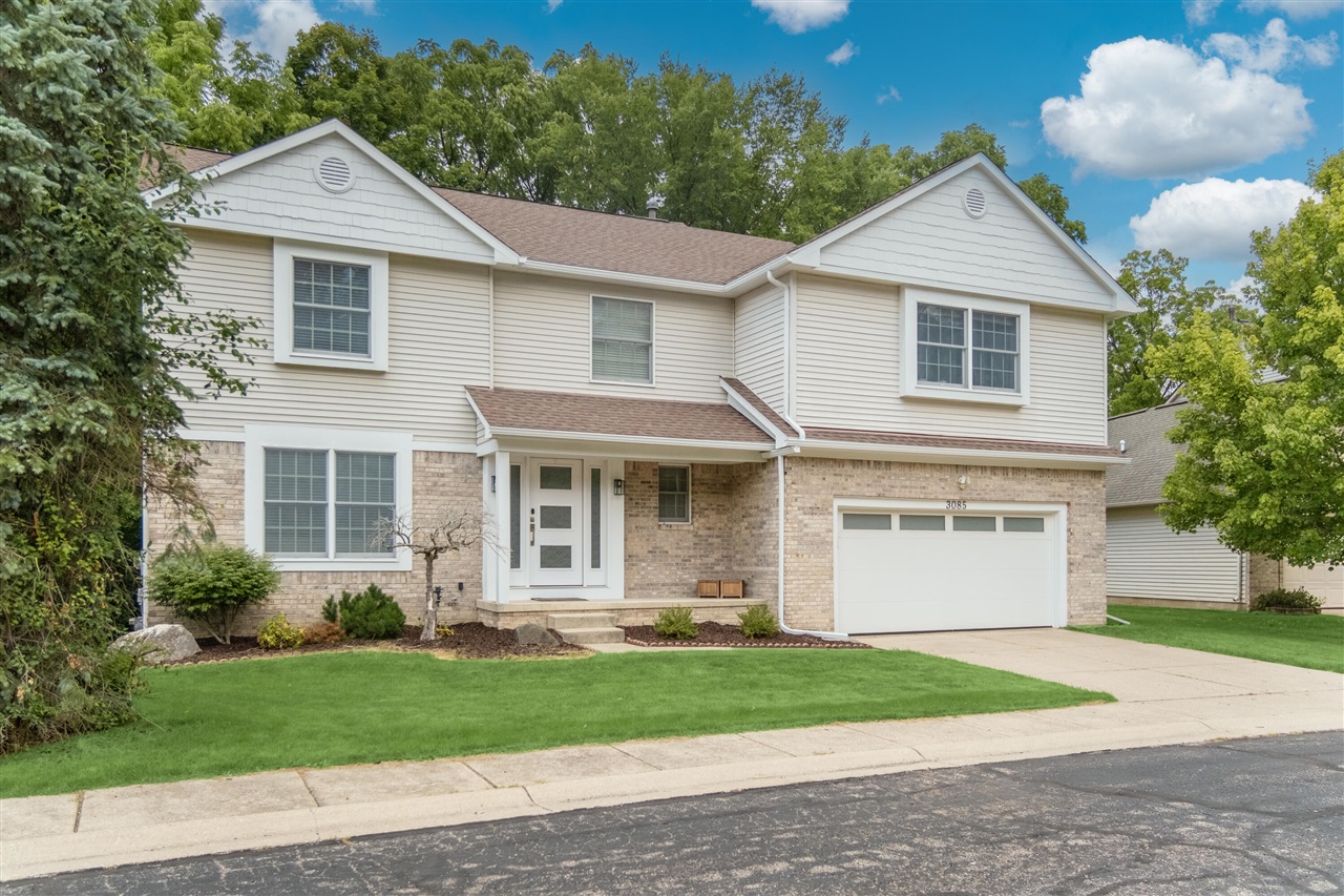 1st image of 3085 N Foxridge Ct, Ann Arbor, MI 48105 | MLS# 70549242