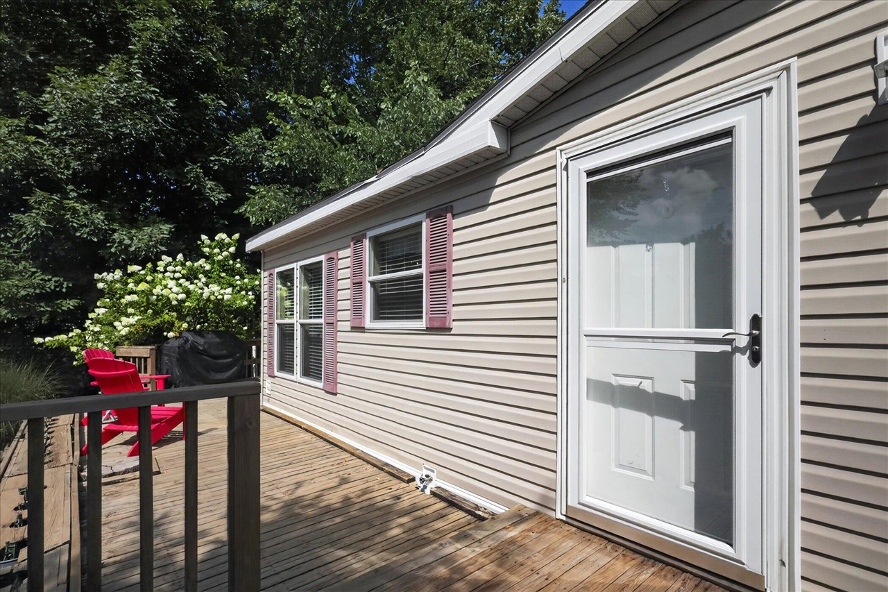 5th image of 8000 Warren Woods Rd #100, Three Oaks, MI 49128 | MLS# 70549288