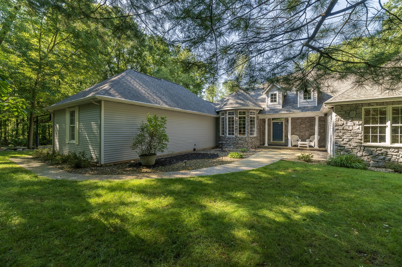 1st image of 9600 Andes Ave, Kalamazoo, MI 49009 | MLS# 70549314