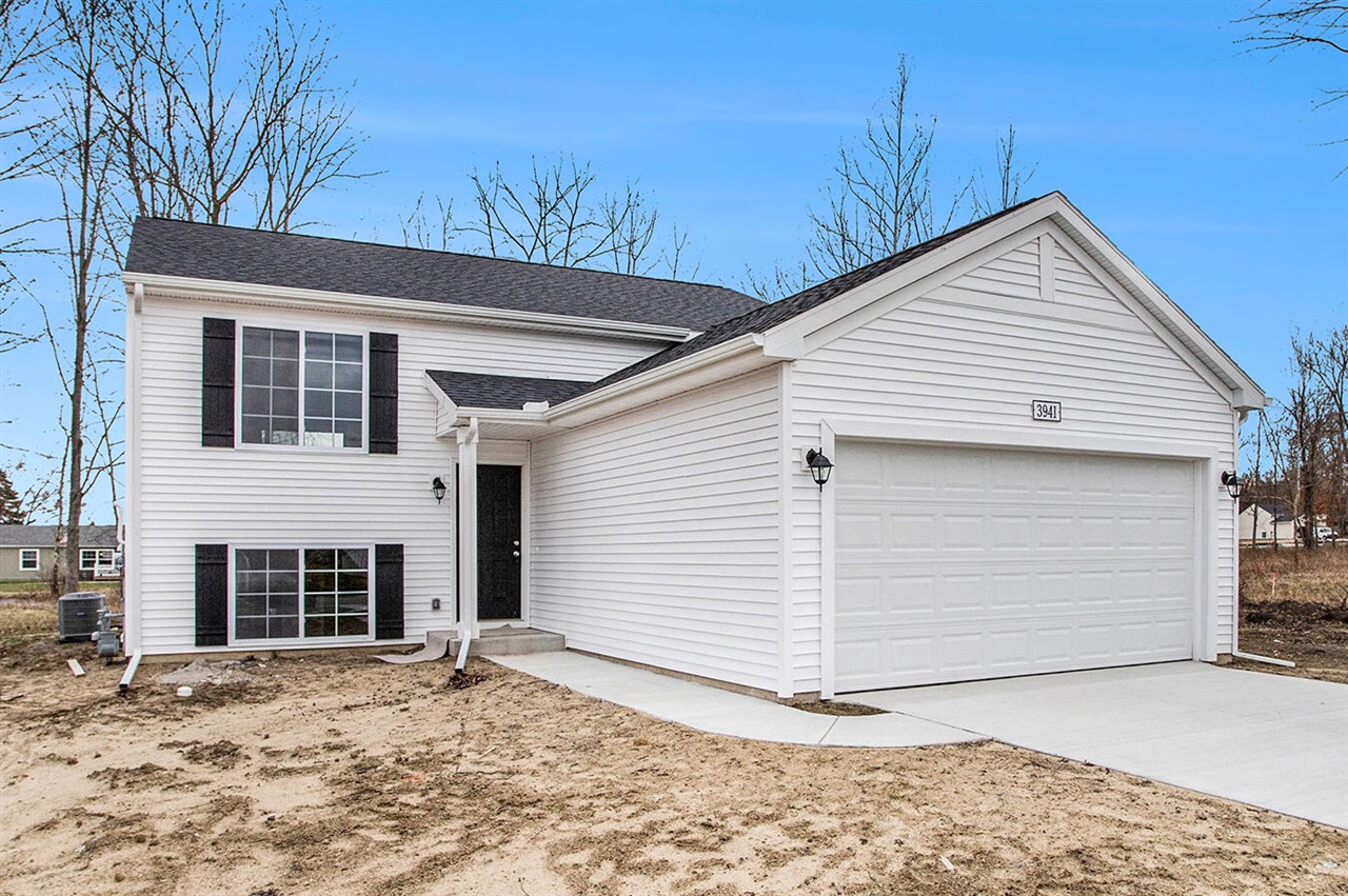 1st image of 51997 Pulver Rd, Three Rivers, MI 49093 | MLS# 70549342