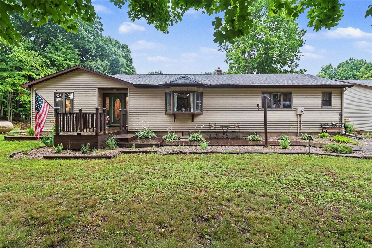 1st image of 16465 Flarity Rd, Brethren, MI 49619 | MLS# 70549424