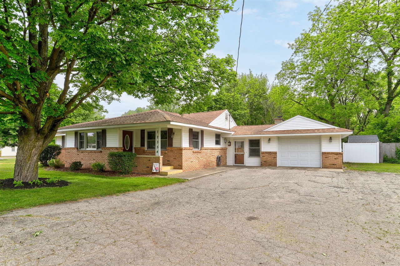 2nd image of 72354 M 43, South Haven, MI 49090 | MLS# 70549464