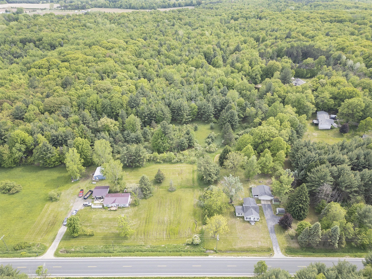 2nd image of 11737 Ellis Rd, Ravenna, MI 49451 | MLS# 70549472