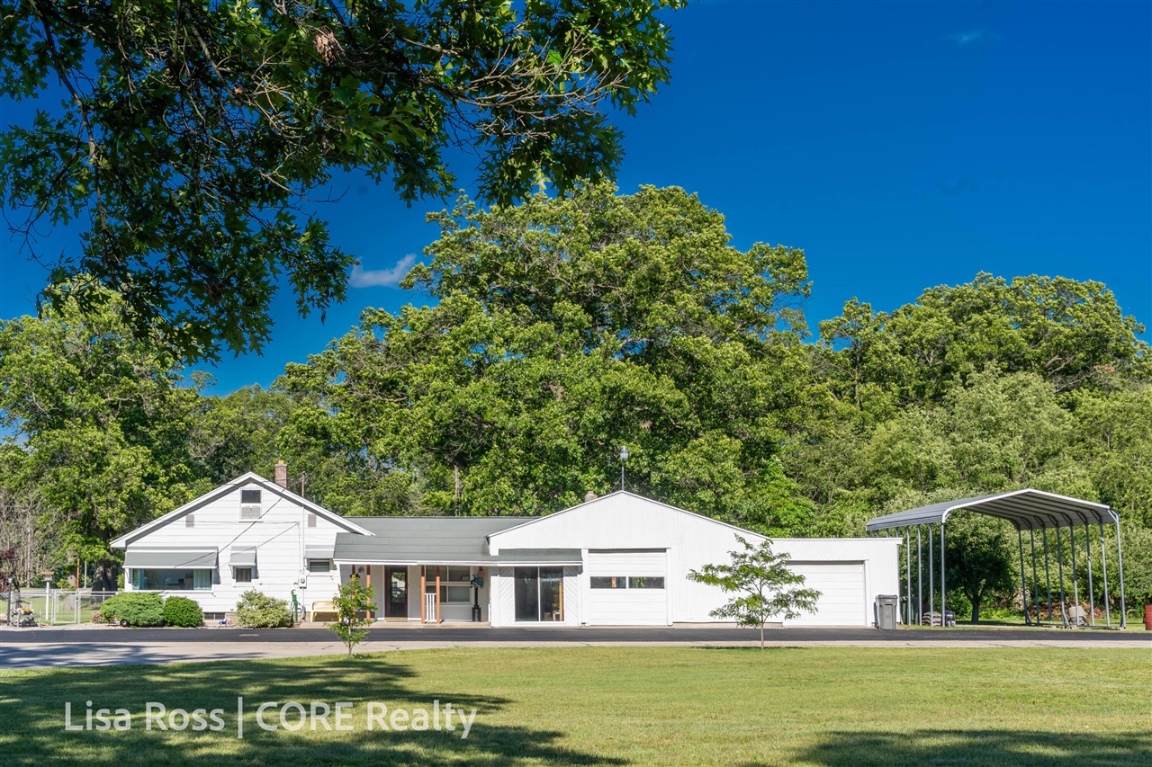 3rd image of 7601 E Apple Ave, Muskegon, MI 49442 | MLS# 70549475