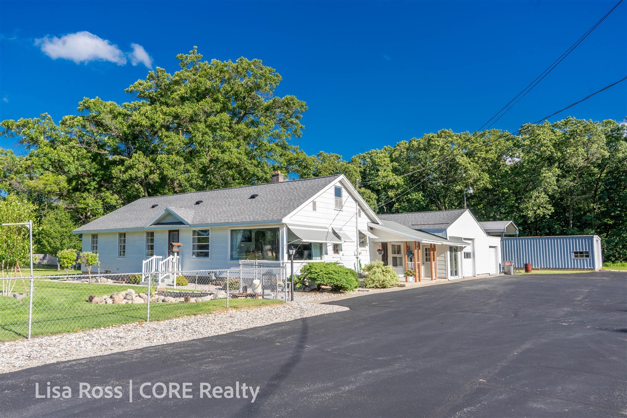 4th image of 7601 E Apple Ave, Muskegon, MI 49442 | MLS# 70549475