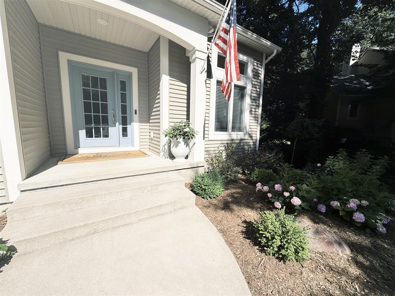 4th image of 16091 Waterleaf Trl, Spring Lake, MI 49456 | MLS# 70549478