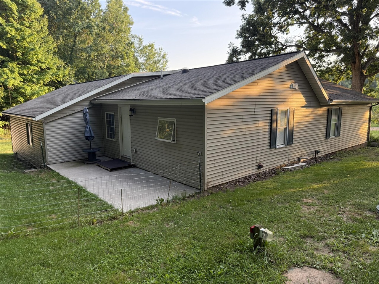 3rd image of 10456 S Ferris Ave, Grant, MI 49327 | MLS# 70549494