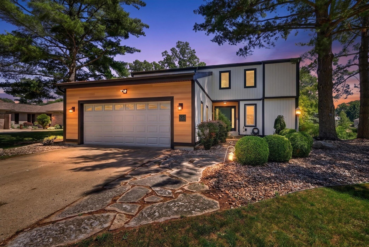 1st image of 95 Jennings Rd, Battle Creek, MI 49015 | MLS# 70549497