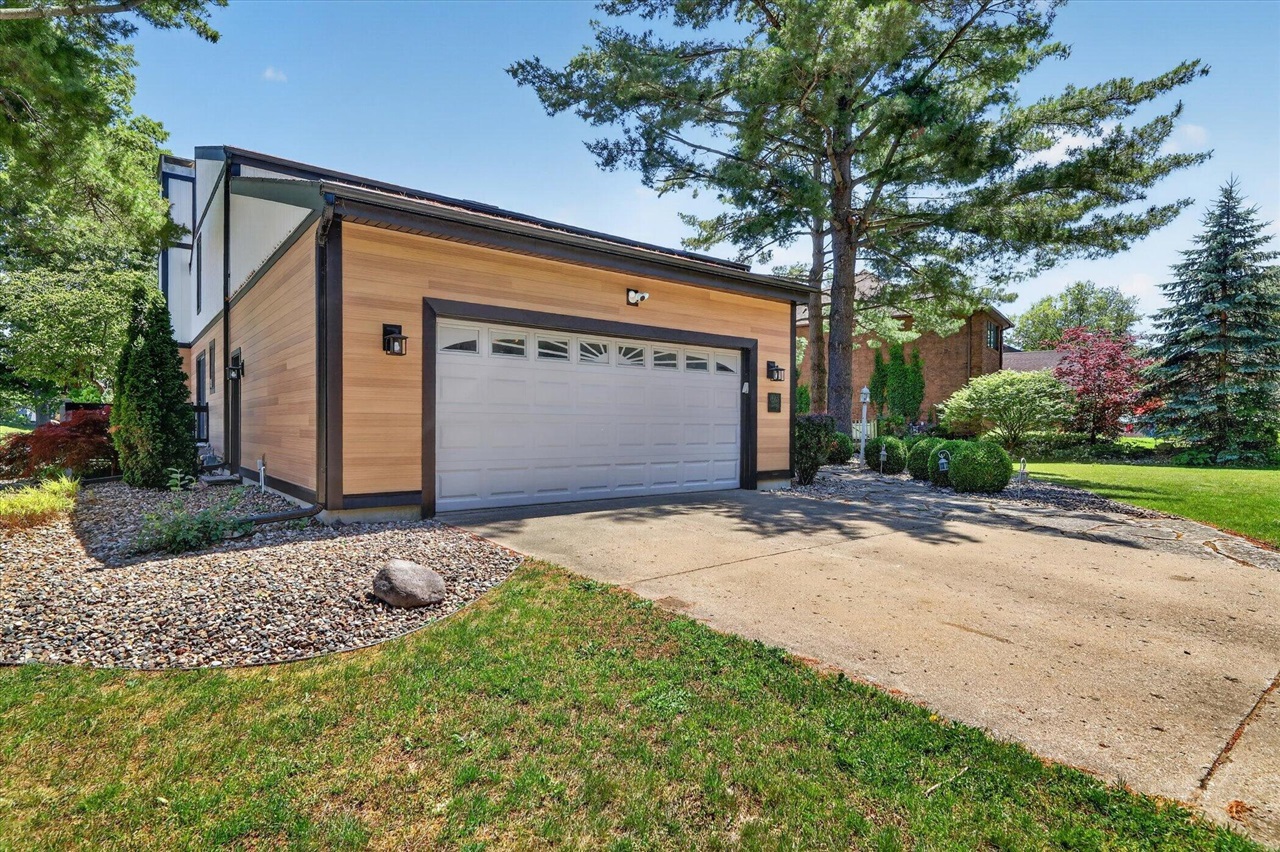 4th image of 95 Jennings Rd, Battle Creek, MI 49015 | MLS# 70549497