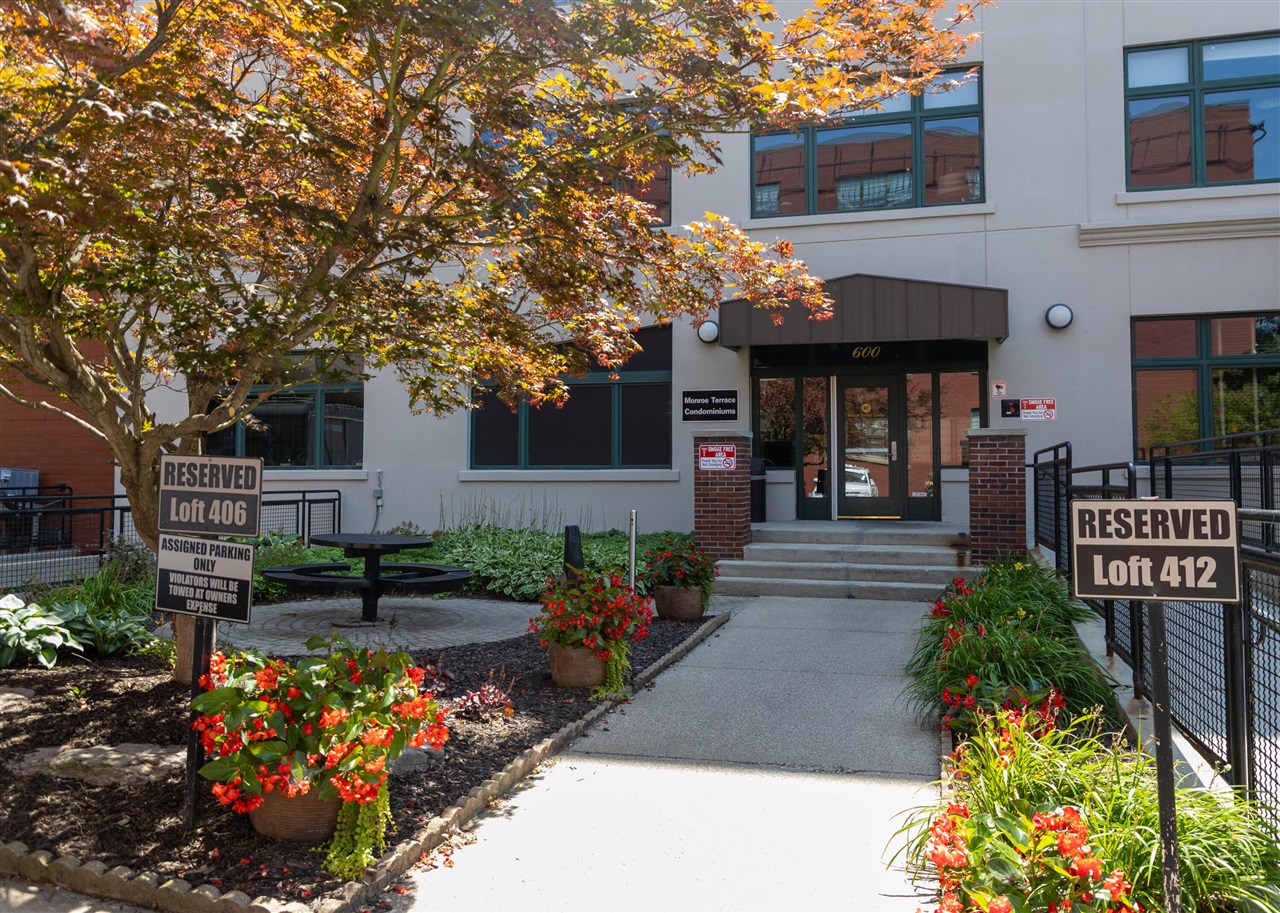 1st image of 600 Monroe Ave #203, Grand Rapids, MI 49503 | MLS# 70549548