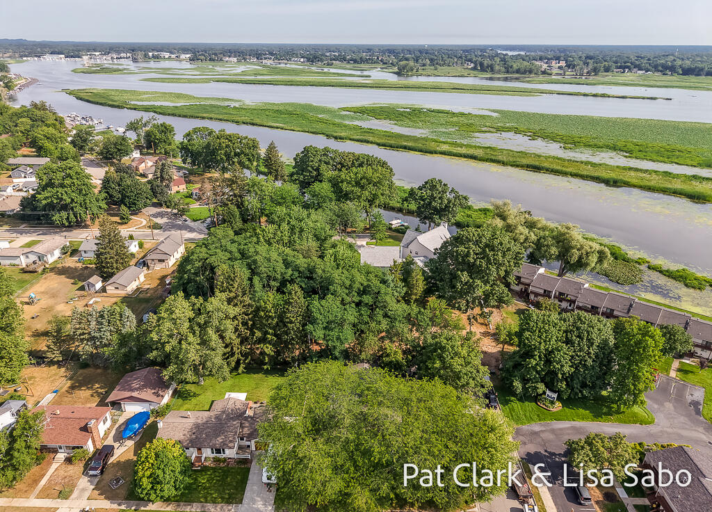 1st image of 413 & 415 Gidley Cir, Grand Haven, MI 49417 | MLS# 70549562