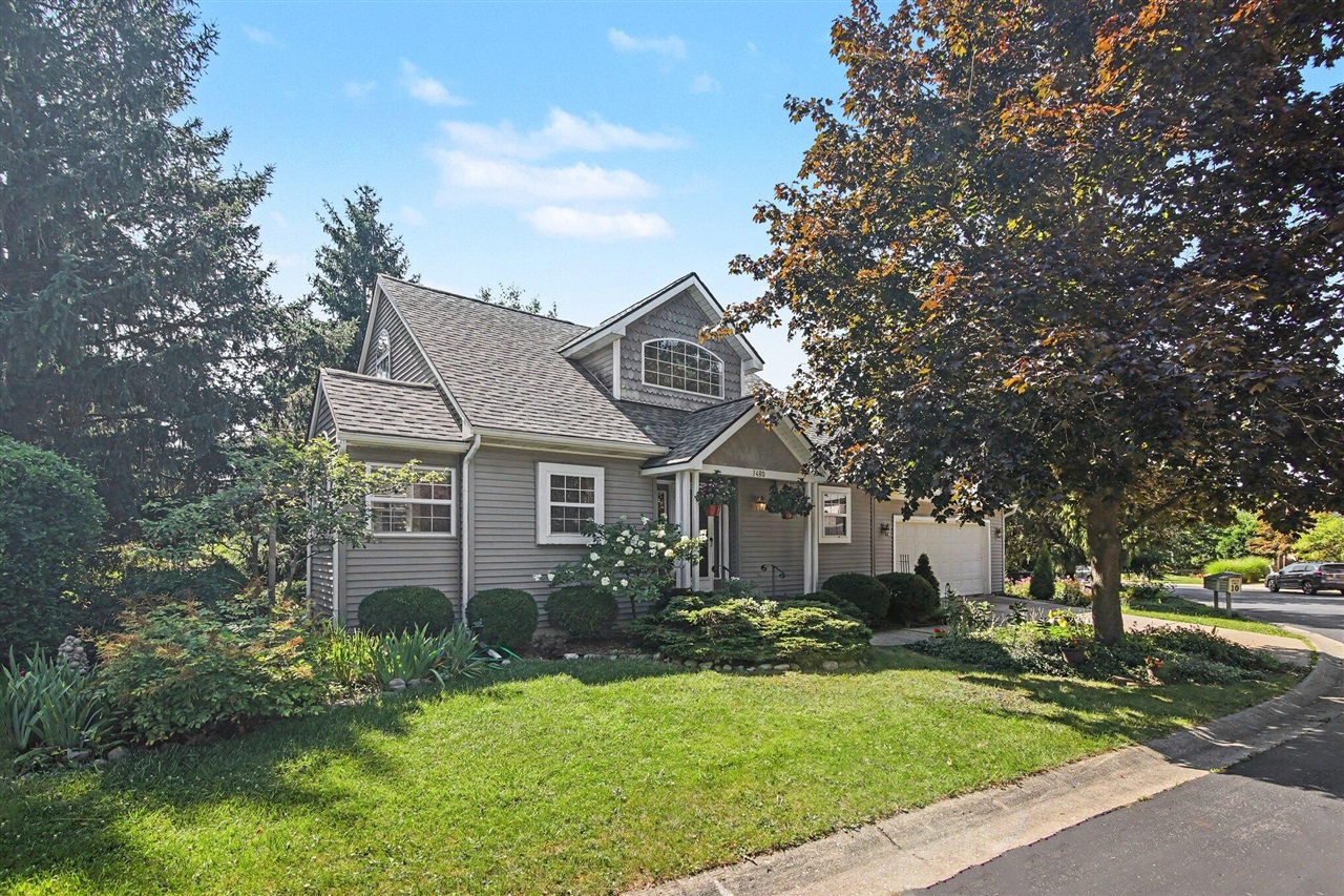 1st image of 1480 Kelly Green Dr, Ann Arbor, MI 48103 | MLS# 70549564